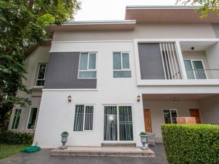 For rent 3 bedrooms house in Mueang Chiang Mai, Chiang Mai