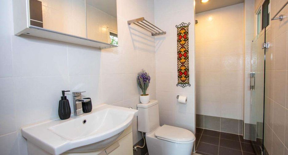 For rent 3 bedrooms house in Mueang Chiang Mai, Chiang Mai