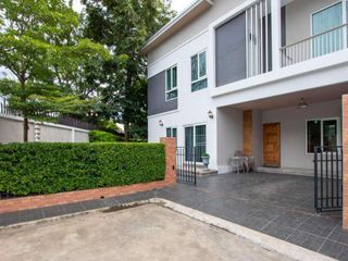 For rent 3 bedrooms house in Mueang Chiang Mai, Chiang Mai