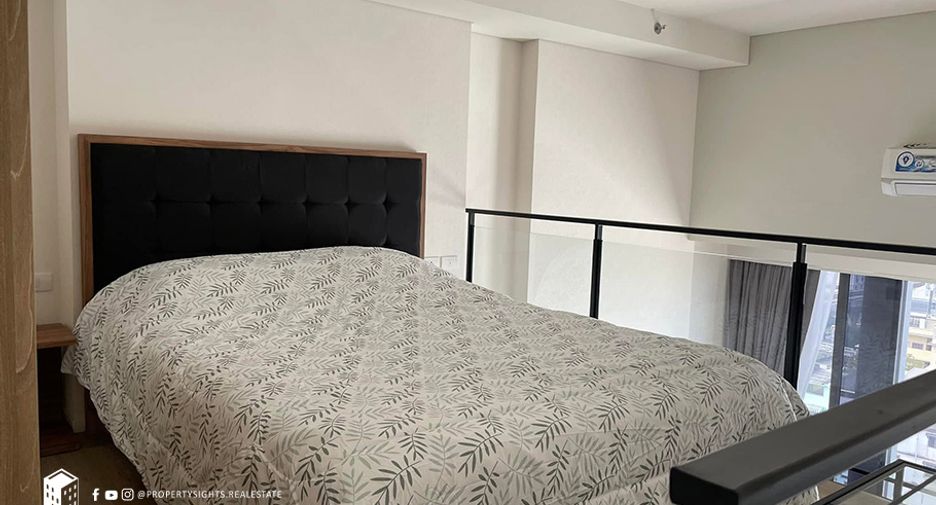For rent 1 bed condo in Phra Khanong, Bangkok