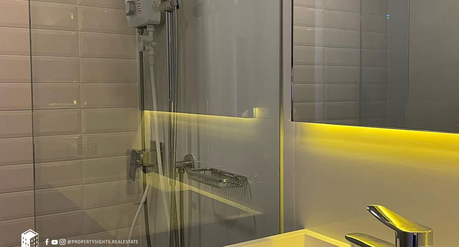 For rent 1 bed condo in Phra Khanong, Bangkok