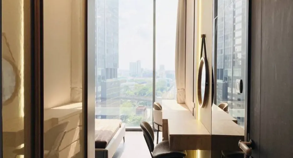 For rent 1 bed condo in Khlong Toei, Bangkok