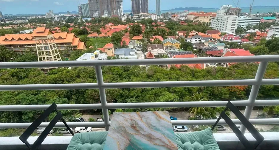 For rent studio condo in Jomtien, Pattaya