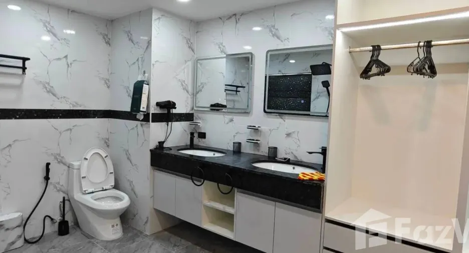 For sale and for rent 3 bedrooms condo in Bang Lamung, Chonburi