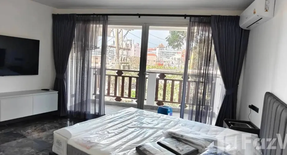 For sale and for rent 3 bedrooms condo in Bang Lamung, Chonburi