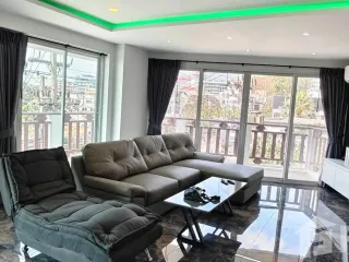 For sale and for rent 3 bedrooms condo in Bang Lamung, Chonburi