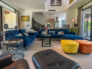 For sale and for rent 4 bedrooms villa in Thalang, Phuket