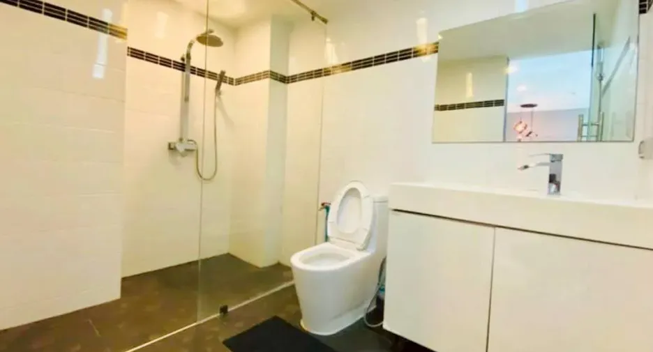 Wohnung zur Miete mit 1 Zimmer in Mueang Rayong, Rayong