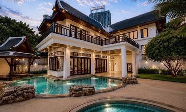 À louer 4 chambres villa à Jomtien, Pattaya