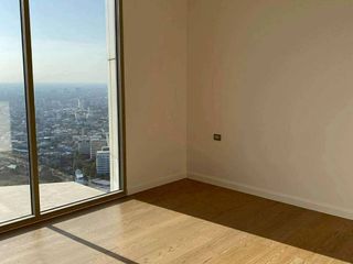 Condo en venta de 4 habitaciones en Khlong San, Bangkok