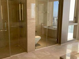 Condo en venta de 4 habitaciones en Khlong San, Bangkok