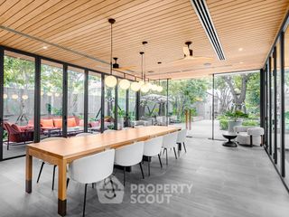 For sale 2 ベッドルーム condo in Pathum Wan, Bangkok
