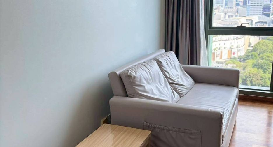 À vendre 2 chambres condo à Pathum Wan, Bangkok