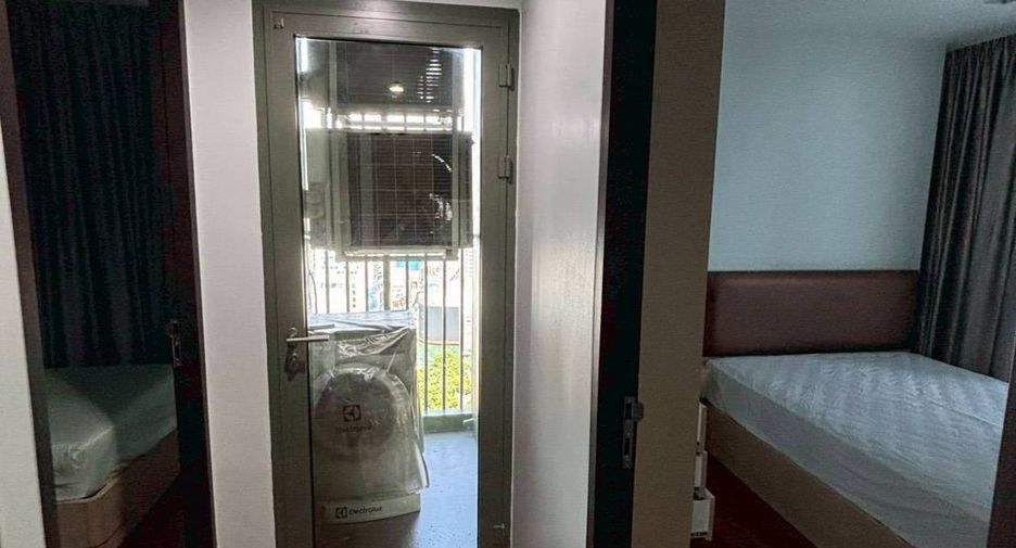 À vendre 2 chambres condo à Pathum Wan, Bangkok
