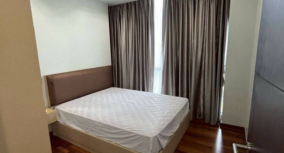 À vendre 2 chambres condo à Pathum Wan, Bangkok