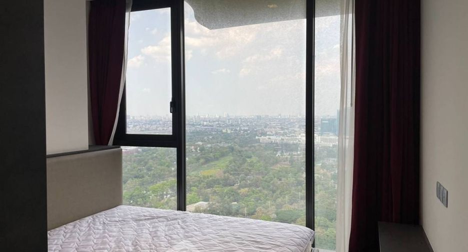 À louer 3 chambres condo à Chatuchak, Bangkok