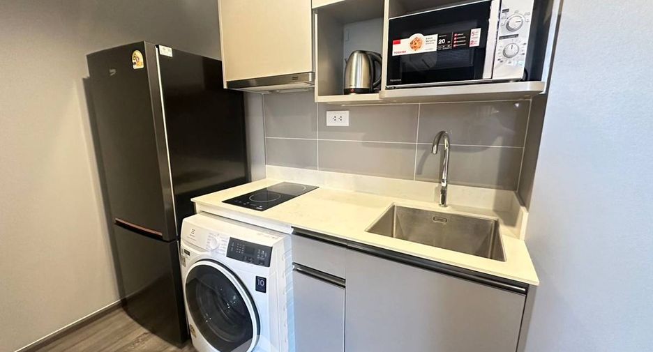 For rent 1 bed condo in Khlong Toei, Bangkok