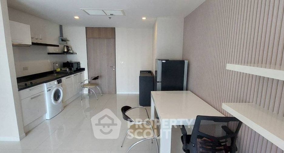 Condo en alquiler de 1 habitaciones en Khlong Toei, Bangkok