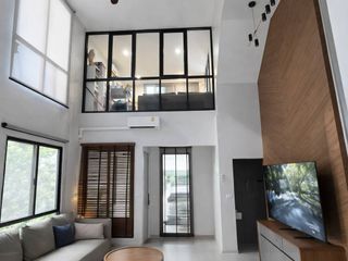 For rent 4 bedrooms townhouse in Suan Luang, Bangkok
