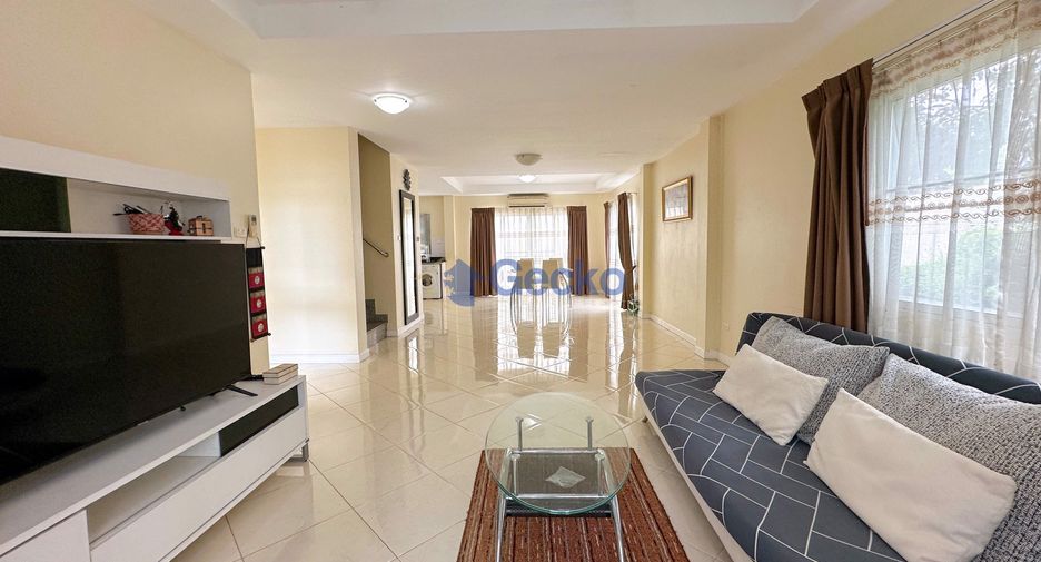 For rent and for sale 3 bedrooms house in Bang Lamung, Chonburi