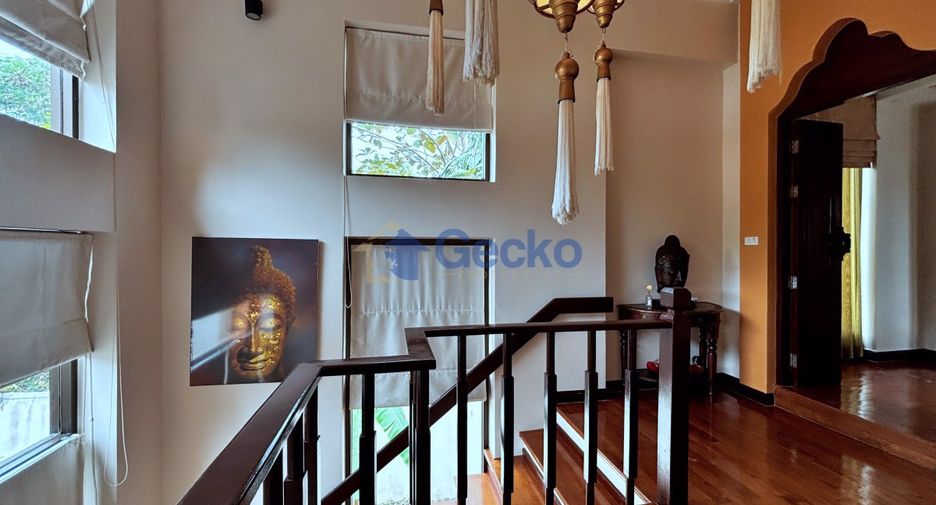 Haus zur Miete mit 5 Zimmer in Bang Lamung, Chonburi