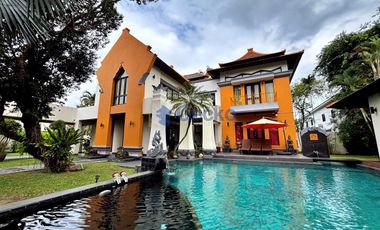 Haus zur Miete mit 5 Zimmer in Bang Lamung, Chonburi