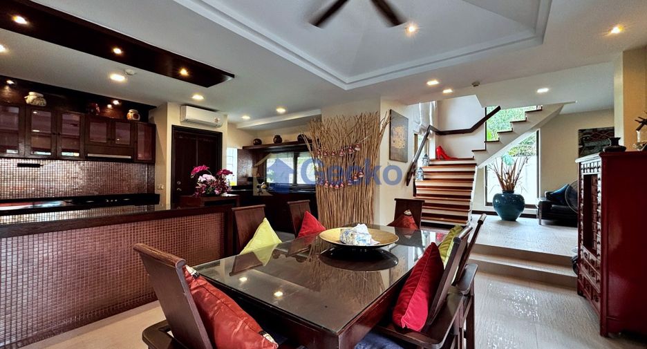 Haus zur Miete mit 5 Zimmer in Bang Lamung, Chonburi