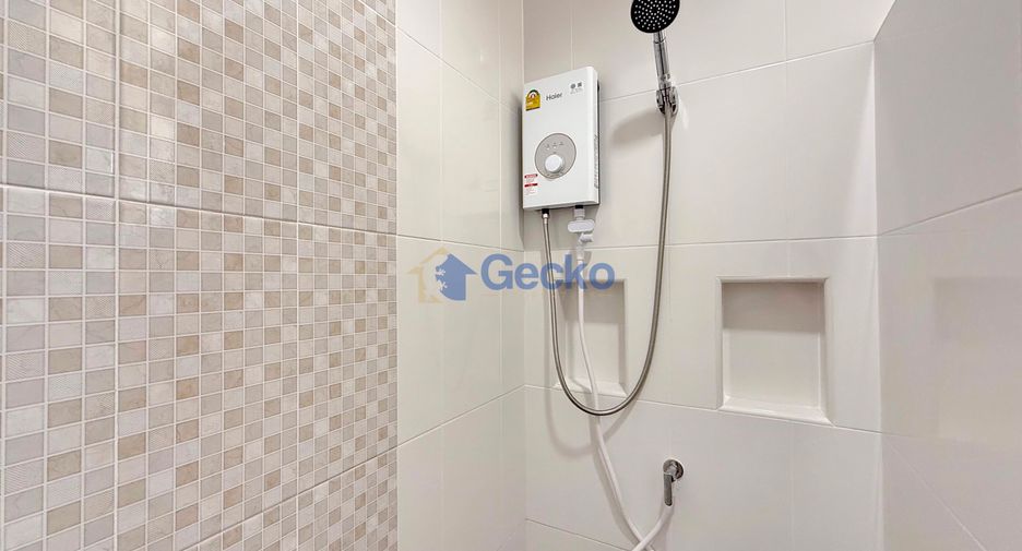 Haus zur Miete mit 3 Zimmer in Bang Lamung, Chonburi