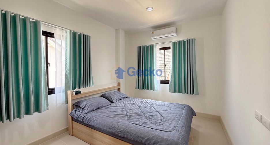 Haus zur Miete mit 3 Zimmer in Bang Lamung, Chonburi