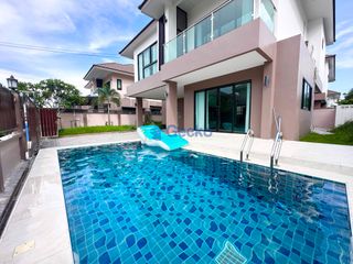 For rent 4 bedrooms house in Bang Lamung, Chonburi