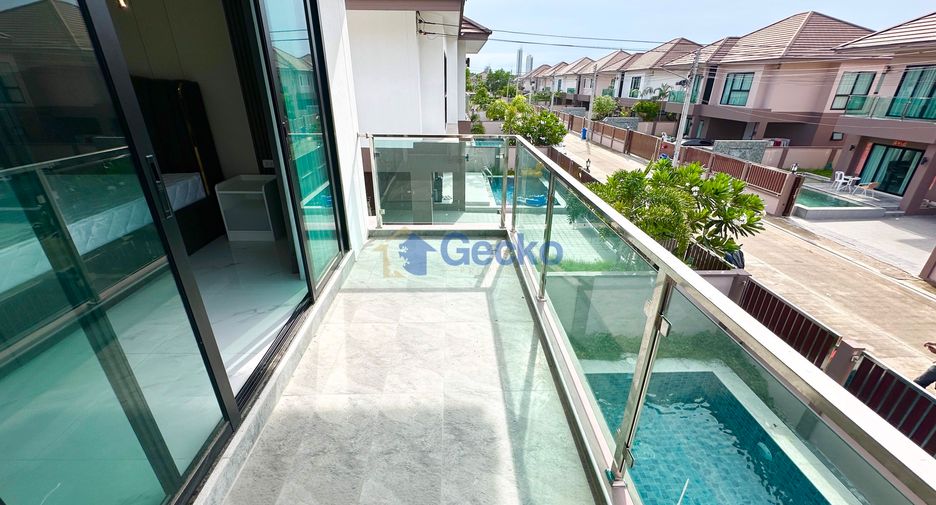 For rent 4 bedrooms house in Bang Lamung, Chonburi