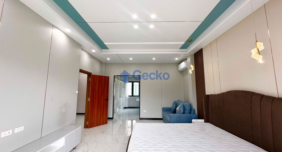 For rent 4 bedrooms house in Bang Lamung, Chonburi