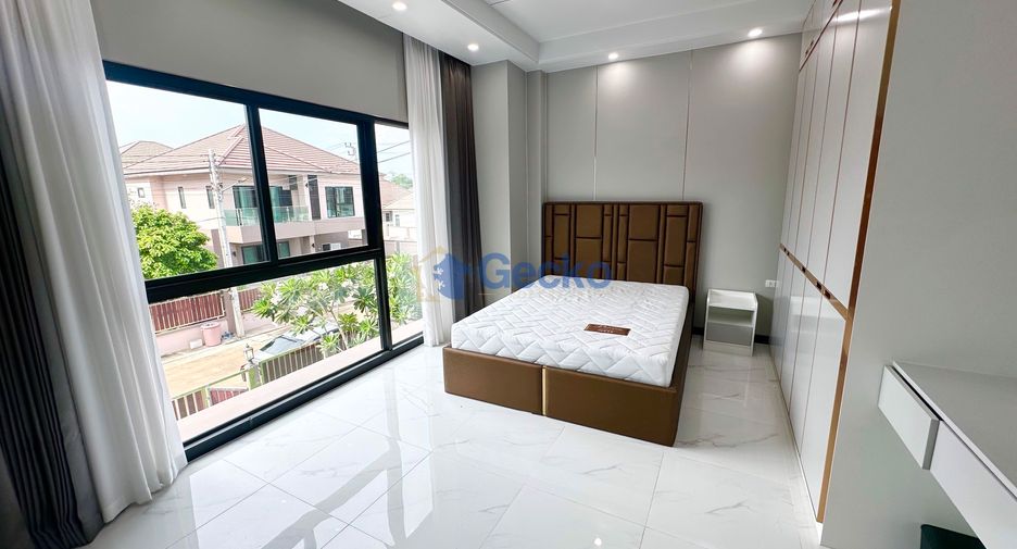 For rent 4 bedrooms house in Bang Lamung, Chonburi