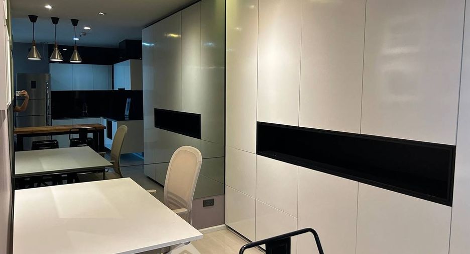 Condo en alquiler de 1 habitaciones en Huai Khwang, Bangkok
