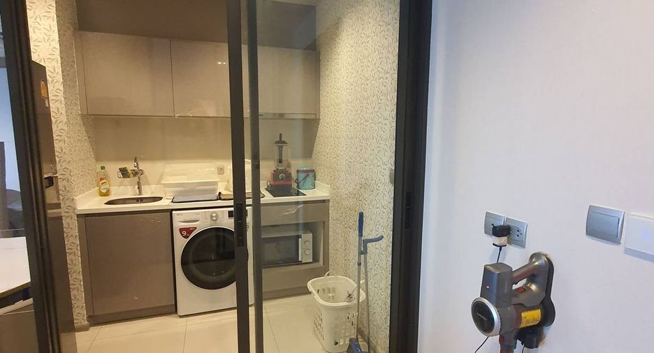 For rent 1 Beds condo in Huai Khwang, Bangkok
