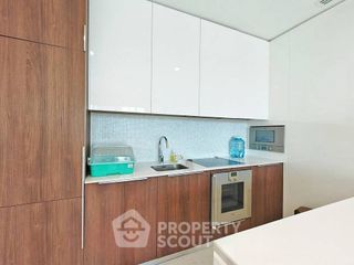 À louer 2 chambres condo à Pathum Wan, Bangkok