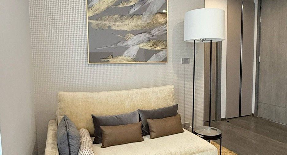 For rent 1 bed condo 