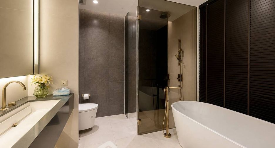 For rent 1 bed condo 