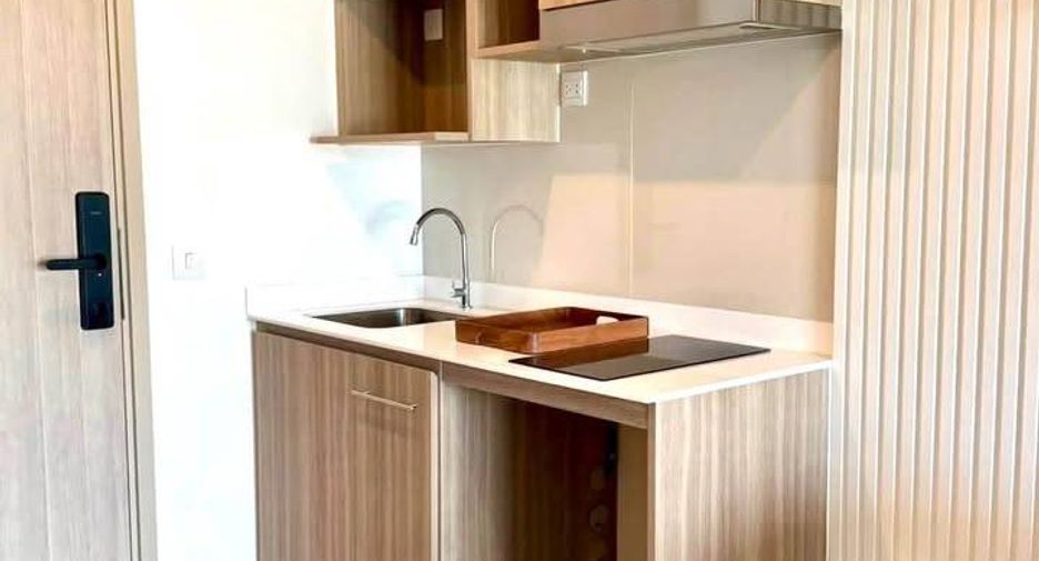 For rent 1 bed condo 