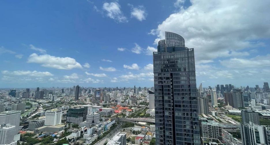 For rent 1 bed condo in Huai Khwang, Bangkok