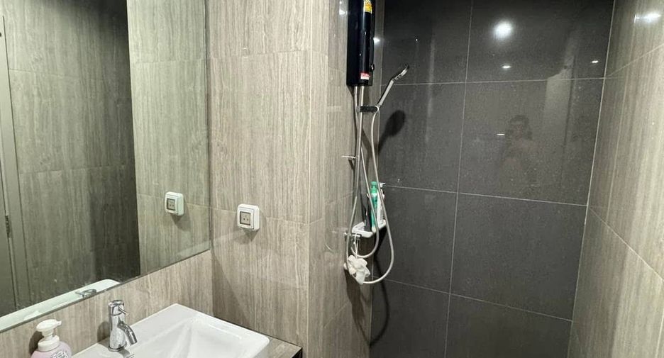 Wohnung zur Miete mit 2 Zimmer in Phasi Charoen, Bangkok