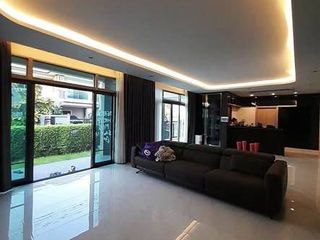 For rent 4 bedrooms house in Saphan Sung, Bangkok