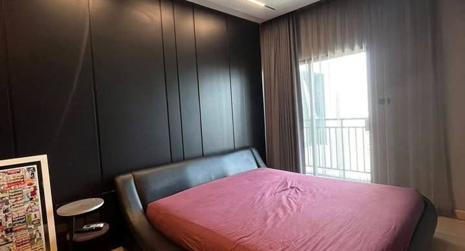 For rent 2 bedrooms condo in Thon Buri, Bangkok