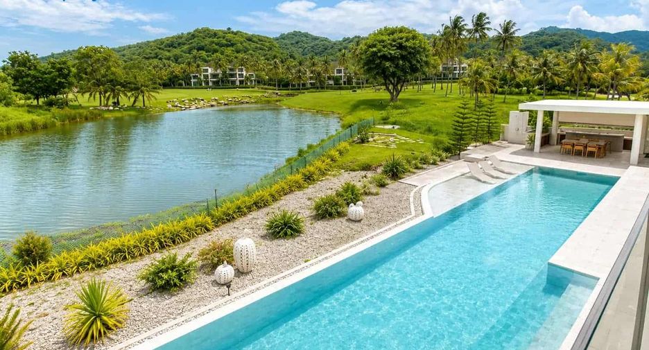 For sale 6 bedrooms villa in Cha Am, Phetchaburi
