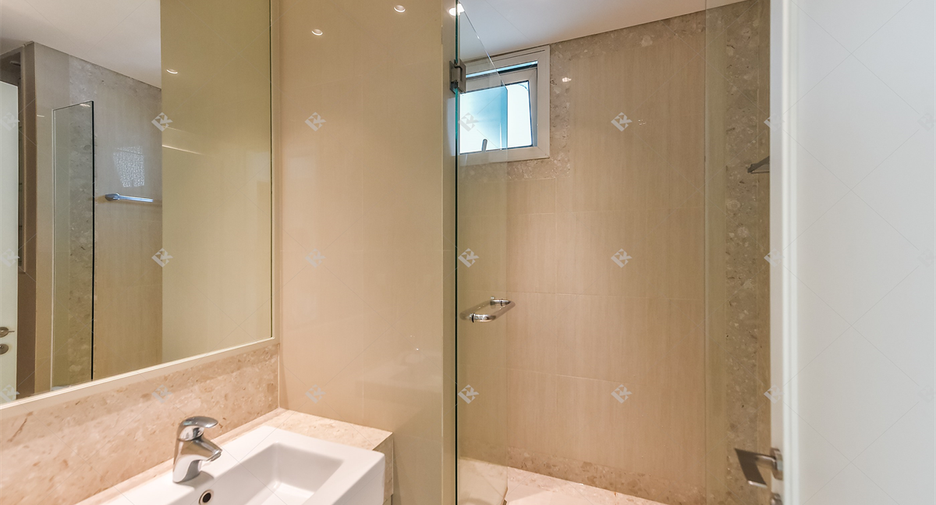Wohnung zur Miete mit 3 Zimmer in Pathum Wan, Bangkok