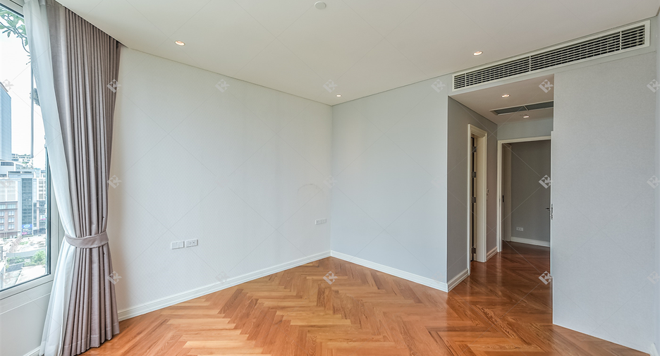 Wohnung zur Miete mit 3 Zimmer in Pathum Wan, Bangkok