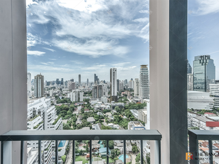 À louer 2 chambres condo à Watthana, Bangkok