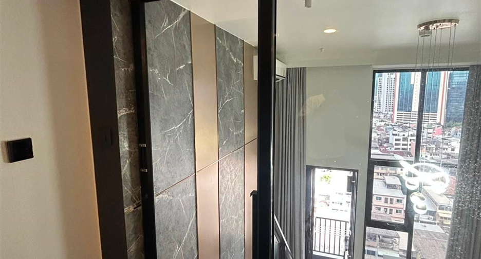 Condo en alquiler de 1 habitaciones en Bang Rak, Bangkok