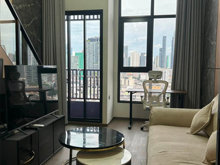 Condo en alquiler de 1 habitaciones en Bang Rak, Bangkok