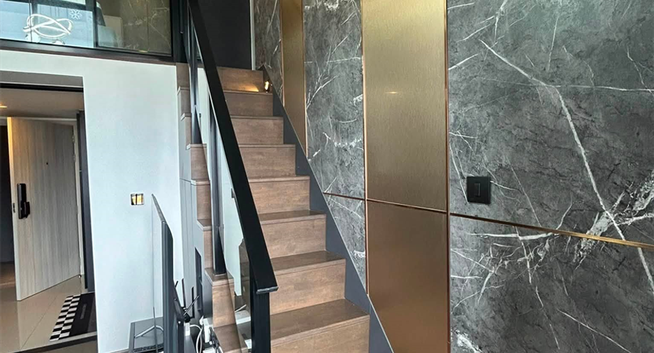 Condo en alquiler de 1 habitaciones en Bang Rak, Bangkok